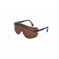 Honeywell S2506 Uvex By Sperian Astro OTG 3001 Safety Glasses With Black Frame And SCT-Gray Polycarbonate Ultra-dura Anti-Scratc